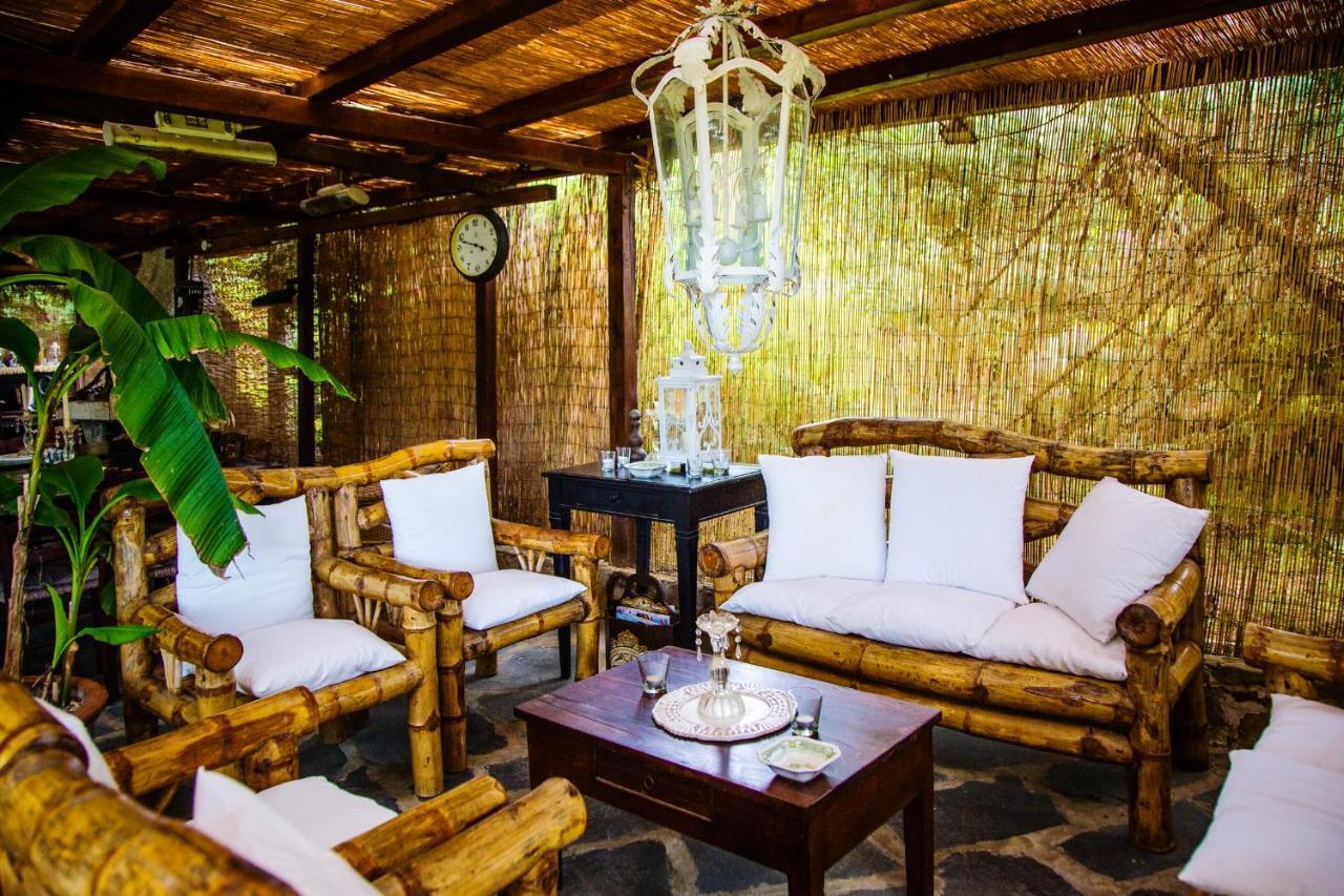 Casa Matilde Bed & Breakfast Mommio Exterior photo